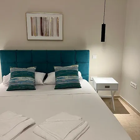 Tassos Apartman *